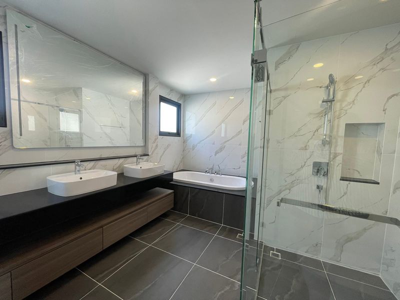 NP171  🏡 For Rent — Luxury Single House at The City Bangna