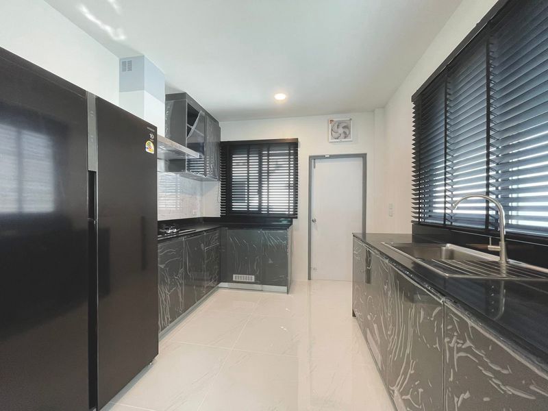 NP171  🏡 For Rent — Luxury Single House at The City Bangna