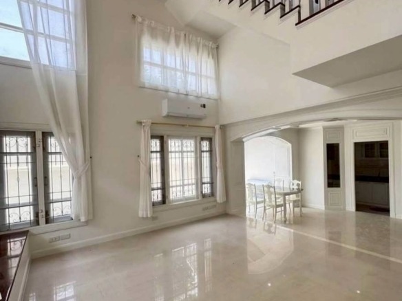 MH34 🏡 For Rent — Townhome Sukumvit 50 near BTS Green line