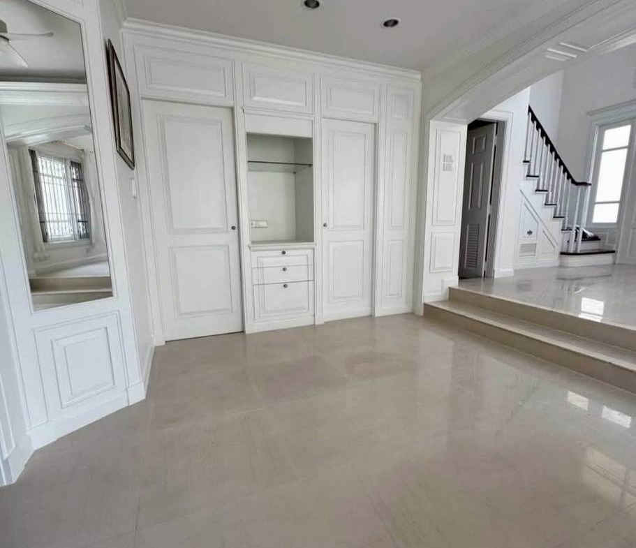 MH34 🏡 For Rent — Townhome Sukumvit 50 near BTS Green line