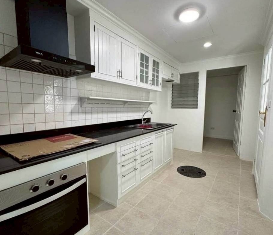 MH34 🏡 For Rent — Townhome Sukumvit 50 near BTS Green line