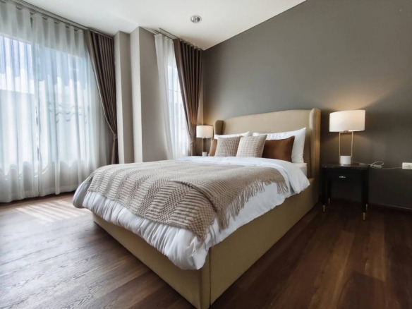 MH90  🏡 For Rent/Sale — Town Home – Baan Klang Muang (Srinakarin)
