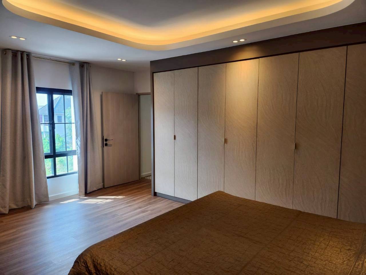 MH91  🏡 For Rent — Townhome Srinakarin 38