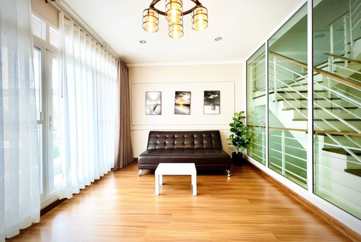 MH92  🏡 For Rent — Townhome Baan Klang Muang Srinakarin 46/1