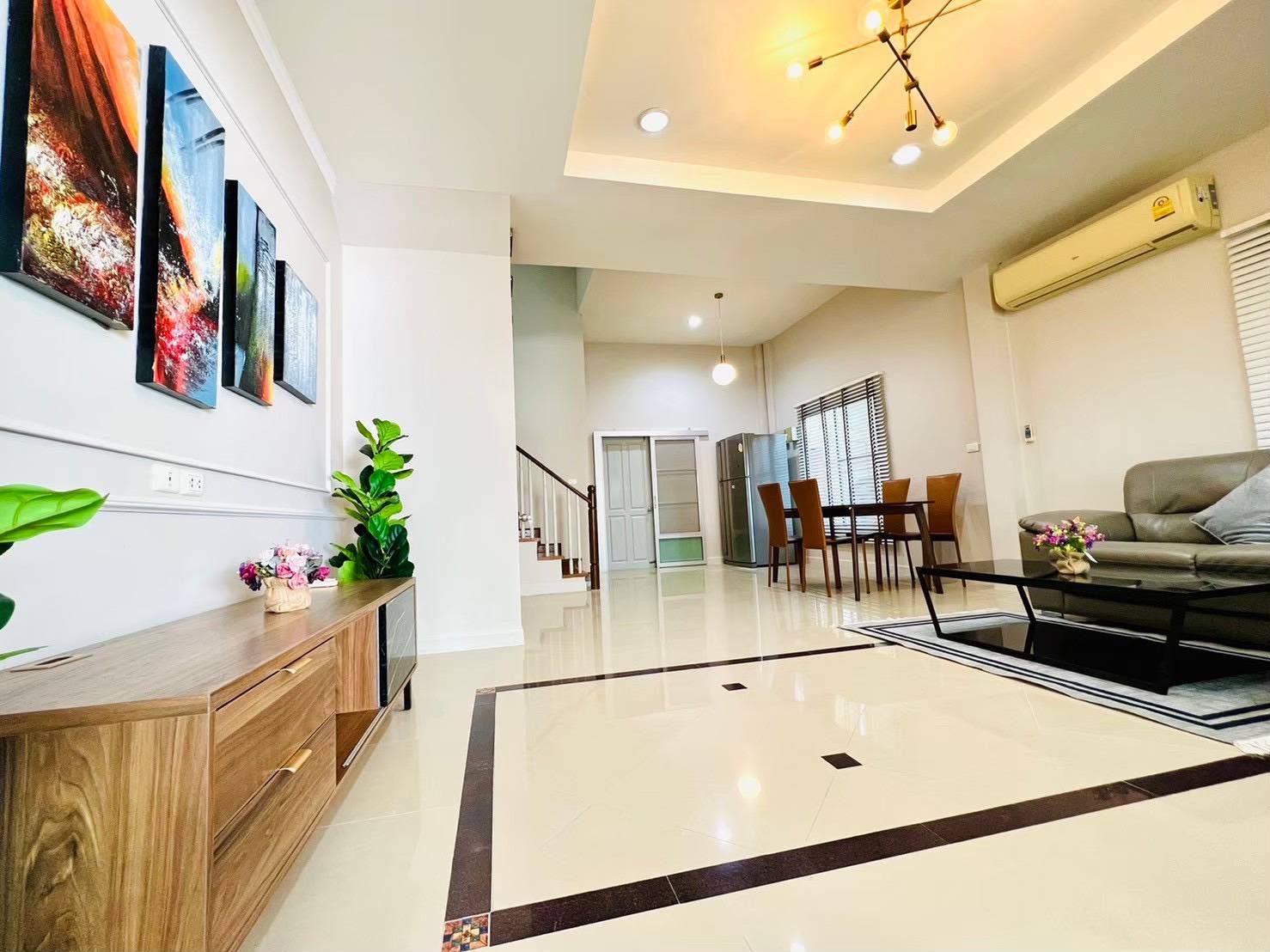 MH93  🏡 For Rent — Townhome Baan Klang Muang Srinakarin 24