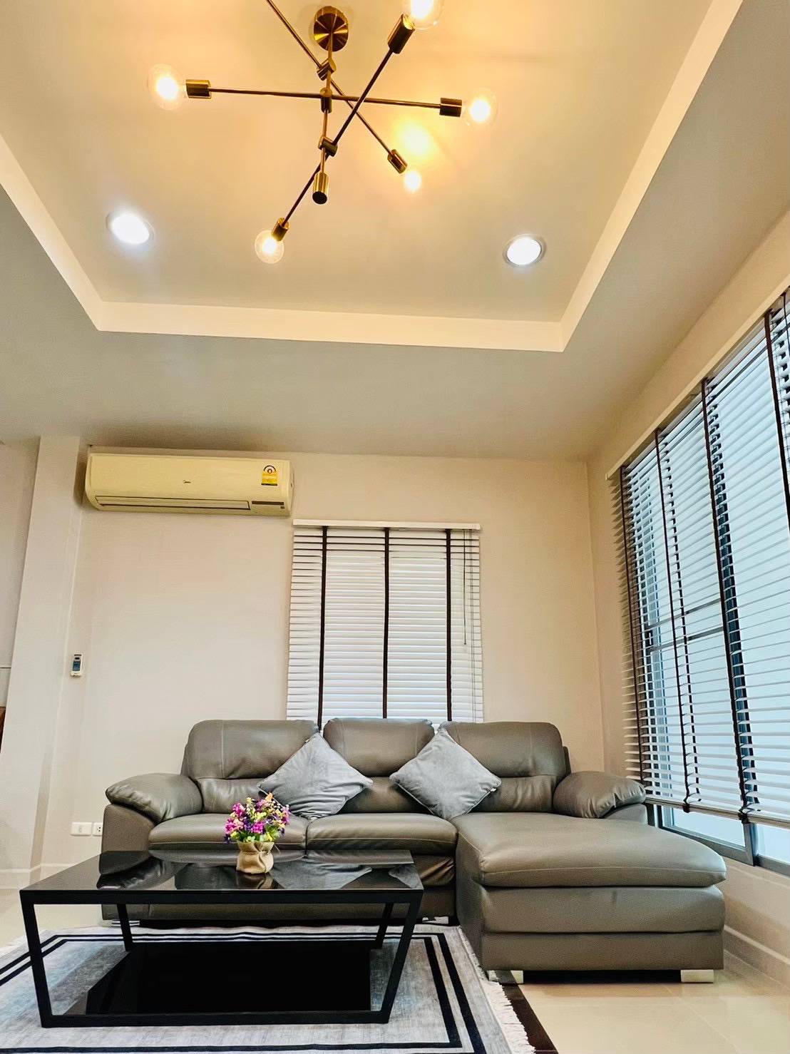 MH93  🏡 For Rent — Townhome Baan Klang Muang Srinakarin 24