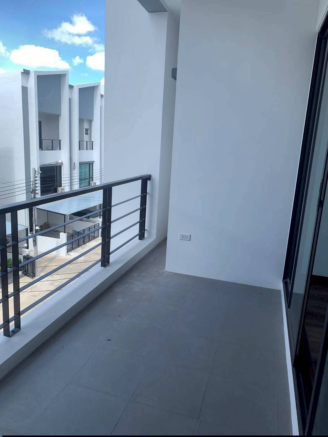 MH80  🏡 For Sale/ Rent — Townhome Udomsuk 39