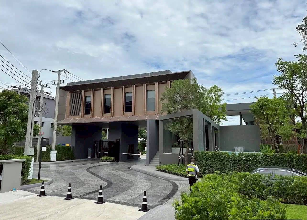 MH74  🏡 For Rent — House in The Edition Sukumvit Onnut