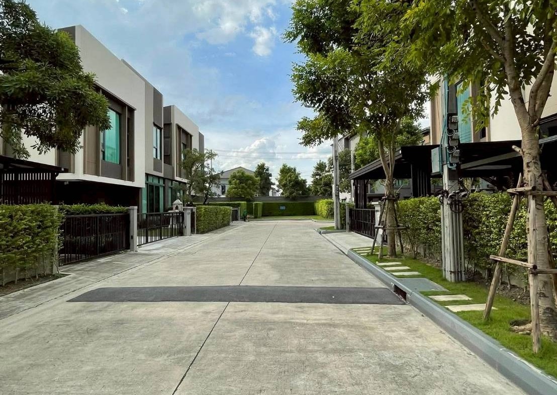 MH74  🏡 For Rent — House in The Edition Sukumvit Onnut