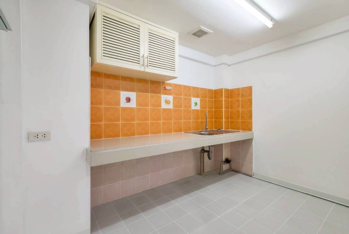 MH73  🏡 For Rent — Home office near BTS Phra Khanong and BTS On Nut