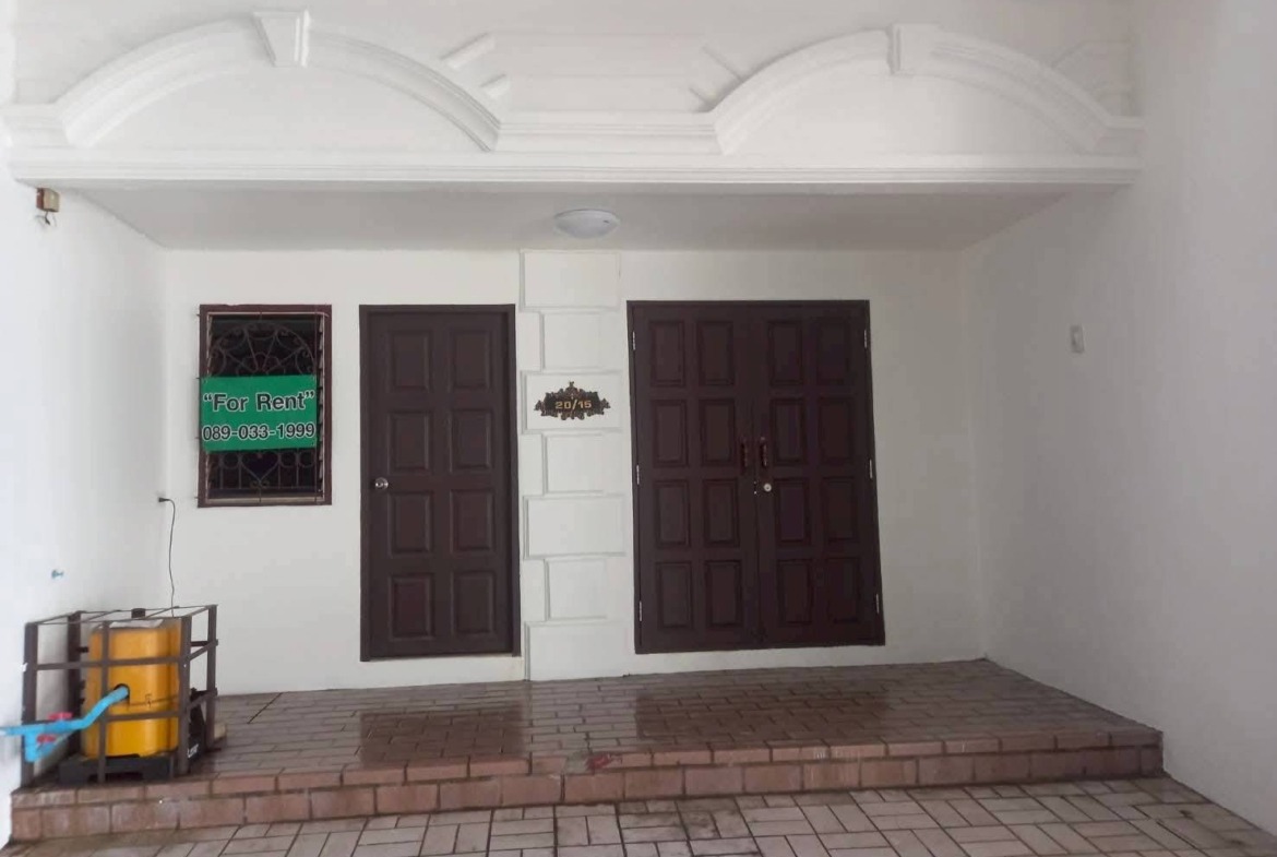MH68  🏡 For Rent — Home office Thonglor