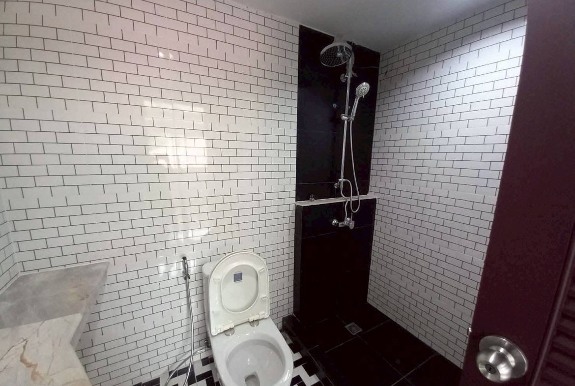 MH68  🏡 For Rent — Home office Thonglor
