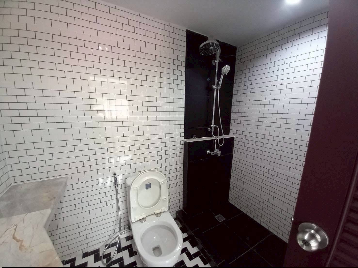 MH68  🏡 For Rent — Home office Thonglor