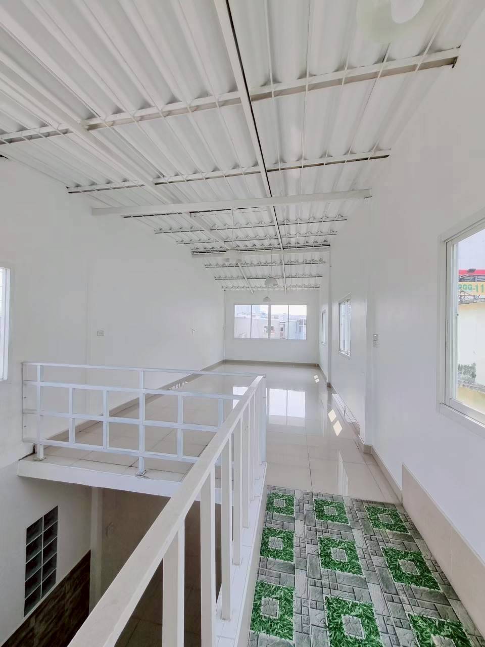 MH67  🏡 For Rent — Four-story commercial building, Samrong