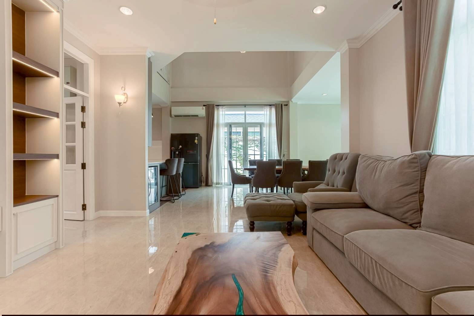 MH66  🏡 For Rent — Detached House next to the Yellow Line BTS