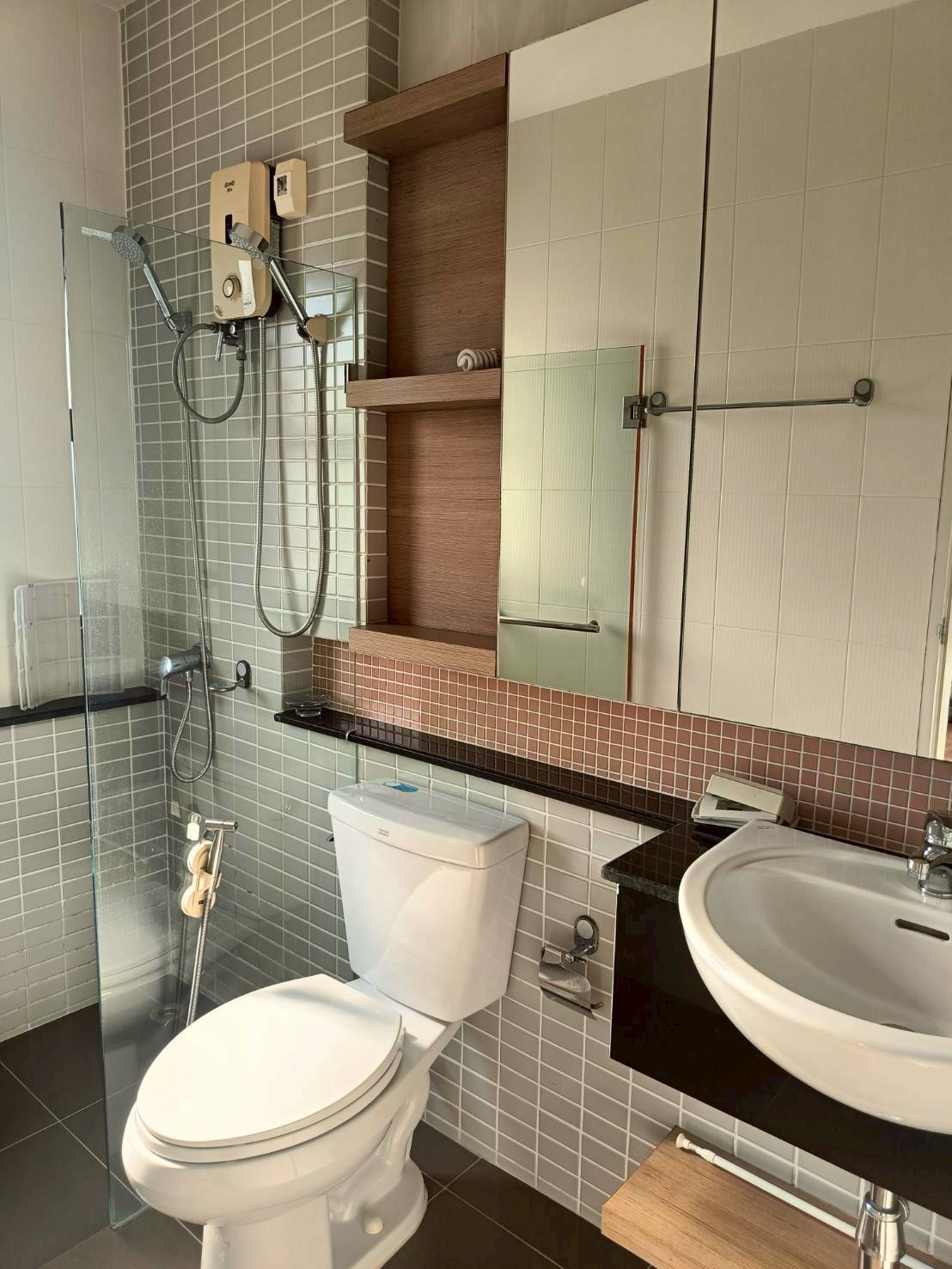 MH65  🏡 For Rent — Home Office near BTS Bang Chak Station