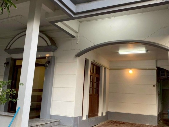 MH47  🏡 For Rent — Home Office near MRT Yellow Line