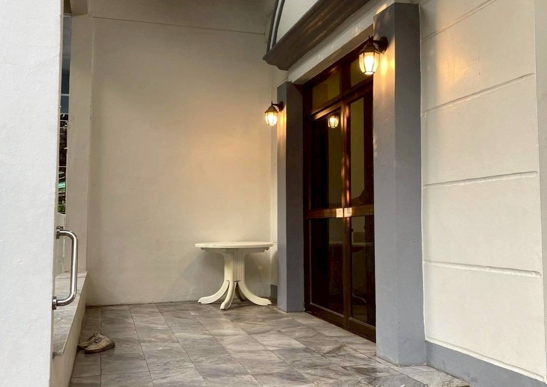 MH47  🏡 For Rent — Home Office near MRT Yellow Line