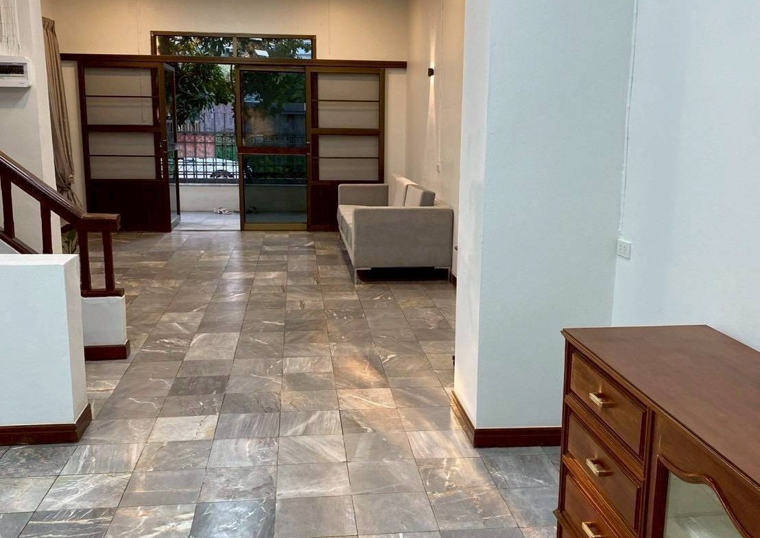 MH47  🏡 For Rent — Home Office near MRT Yellow Line