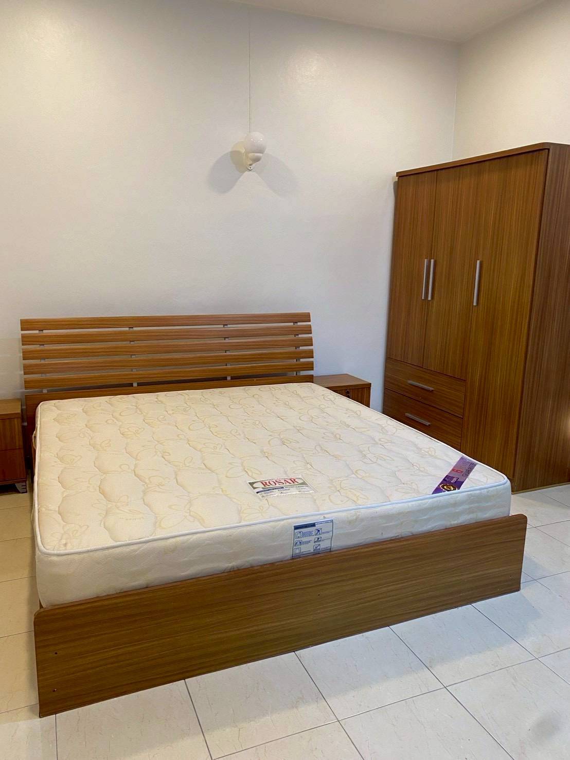 MH47  🏡 For Rent — Home Office near MRT Yellow Line
