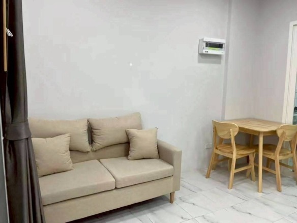 MH32 🏡 For Rent — Townhome Bearing near BTS Green line