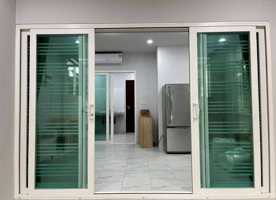 MH32 🏡 For Rent — Townhome Bearing near BTS Green line
