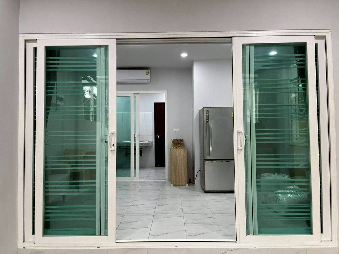MH32 🏡 For Rent — Townhome Bearing near BTS Green line