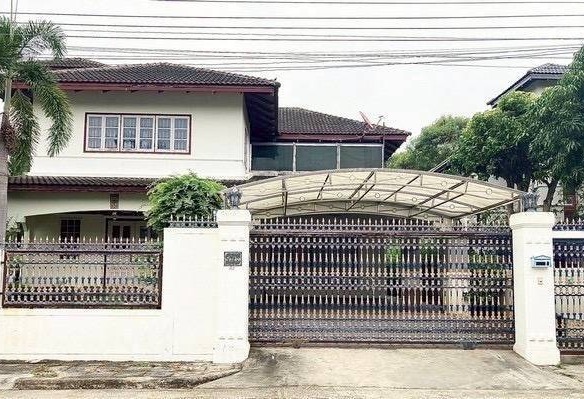 MH25 🏡 For Rent — Detached house, Chaloem Phra Kiat Rama IX Road
