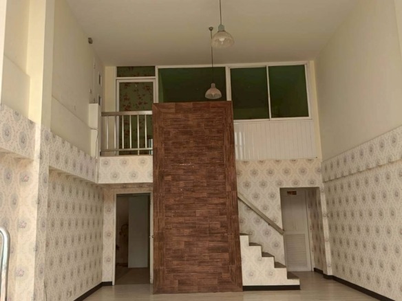 MH23 🏡 For Rent — Townhome on Chalerm Phra Kiat Road