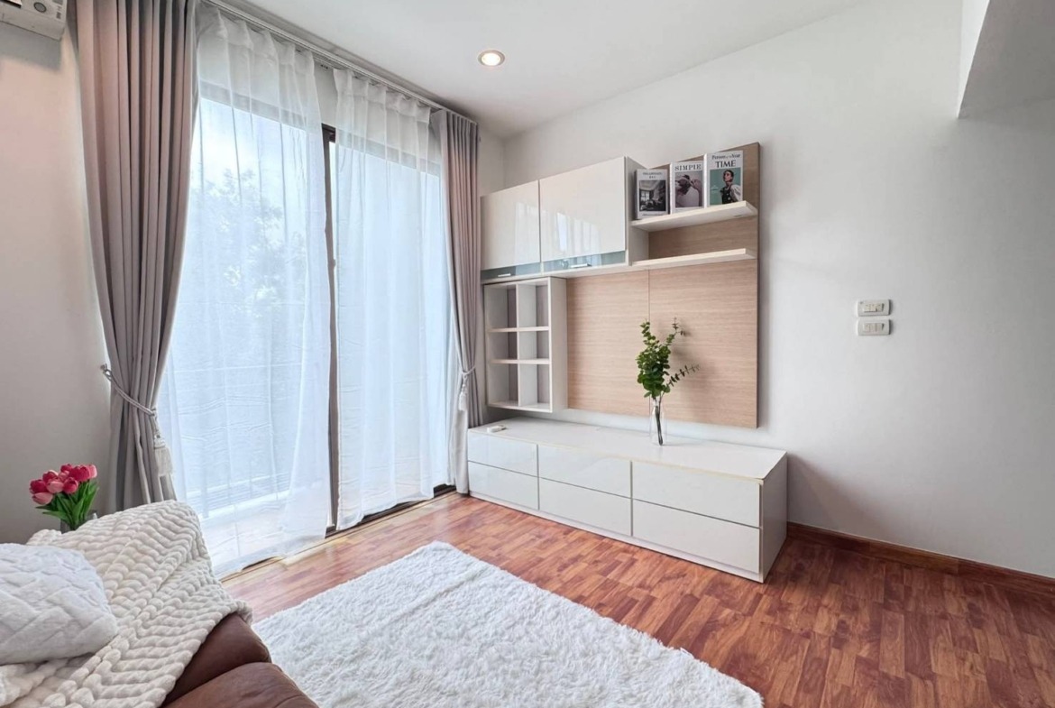 MH65  🏡 For Rent — Home Office near BTS Bang Chak Station