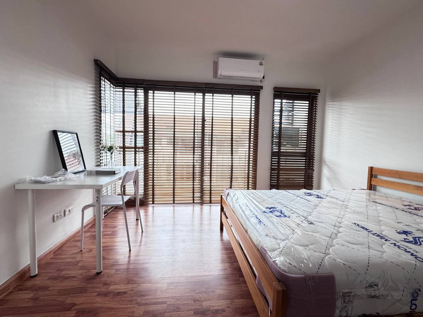 MH65  🏡 For Rent — Home Office near BTS Bang Chak Station