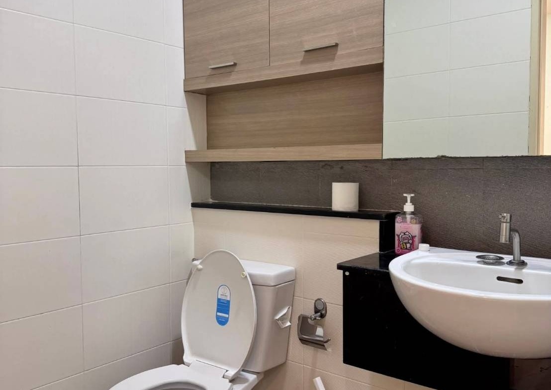 MH65  🏡 For Rent — Home Office near BTS Bang Chak Station
