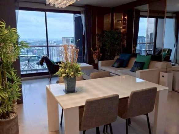 MH95  🏡 For Rent — Project : Rhythm Sukumvit 42
