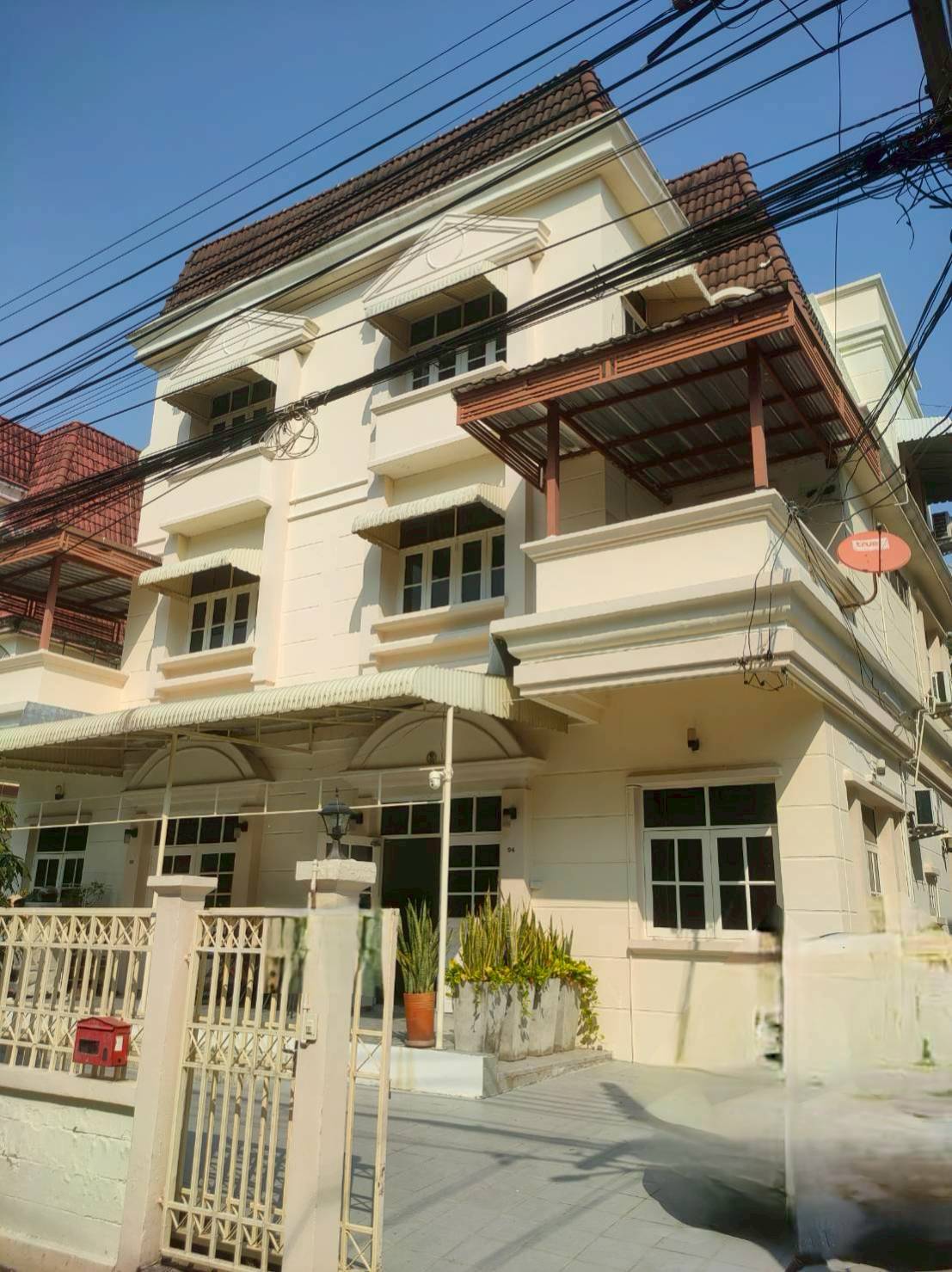 MH14 🏡 For Rent — Townhome with Pool Villa, Srinakarin 24