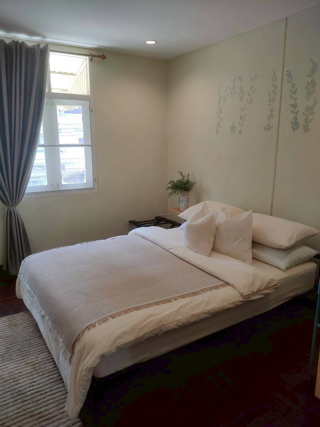 MH14 🏡 For Rent — Townhome with Pool Villa, Srinakarin 24