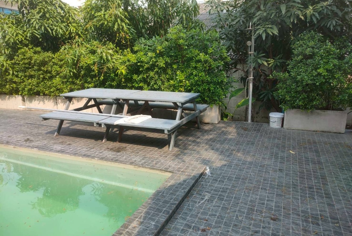 MH13  🏡 For Rent — Room Pool Villa in Srinakarin Soi 24