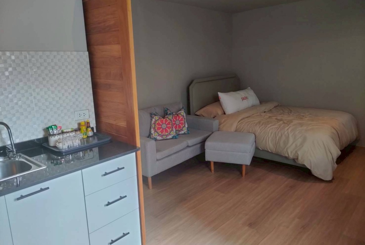 MH13  🏡 For Rent — Room Pool Villa in Srinakarin Soi 24