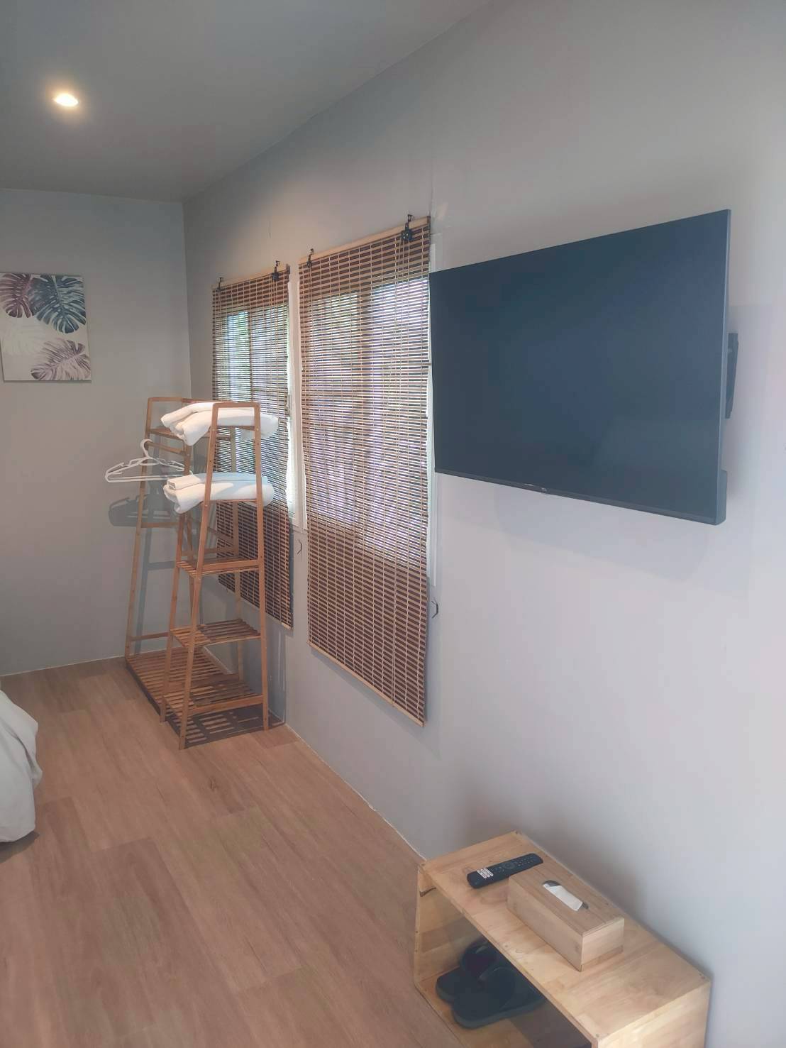 MH13  🏡 For Rent — Room Pool Villa in Srinakarin Soi 24