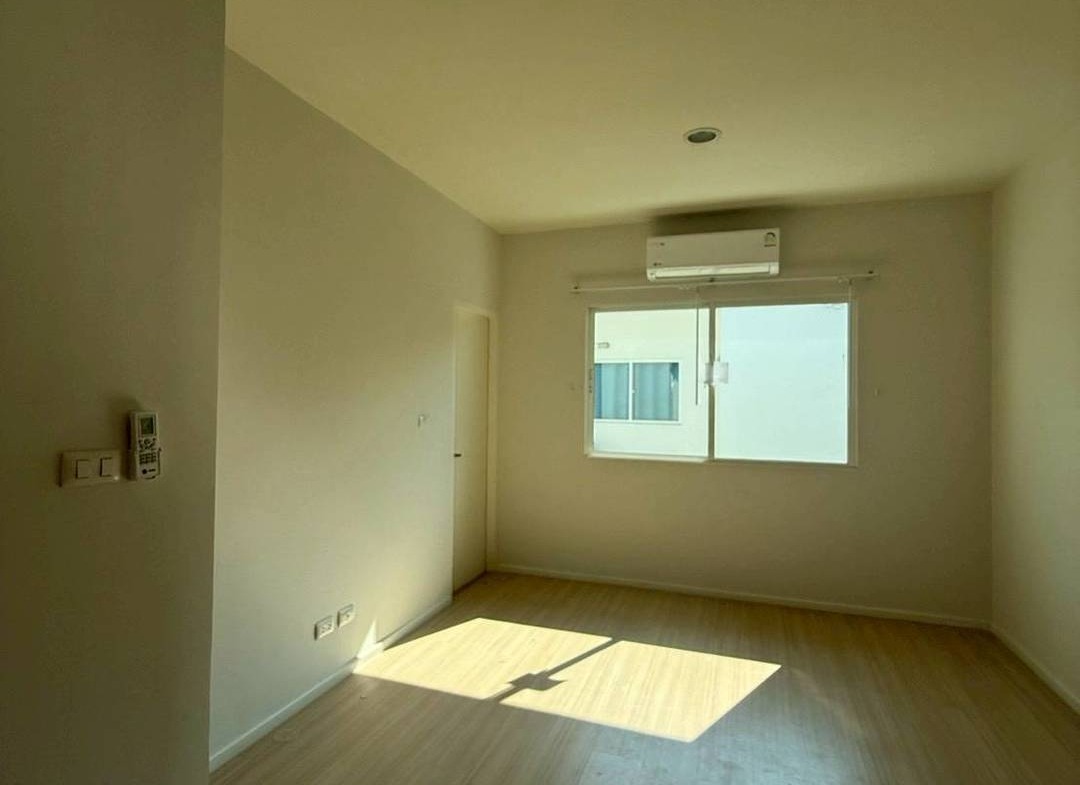 MHA105 🏡 For Rent — Townhome in Sukumvit 77 (On Nut)