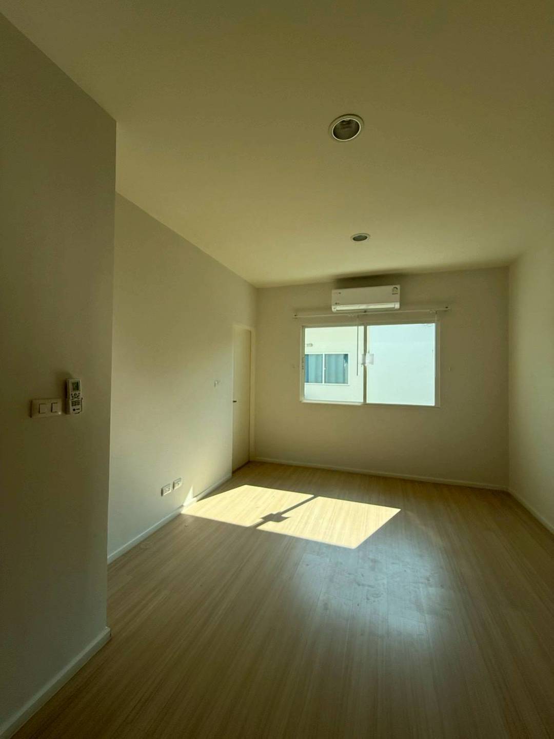 MHA105 🏡 For Rent — Townhome in Sukumvit 77 (On Nut)