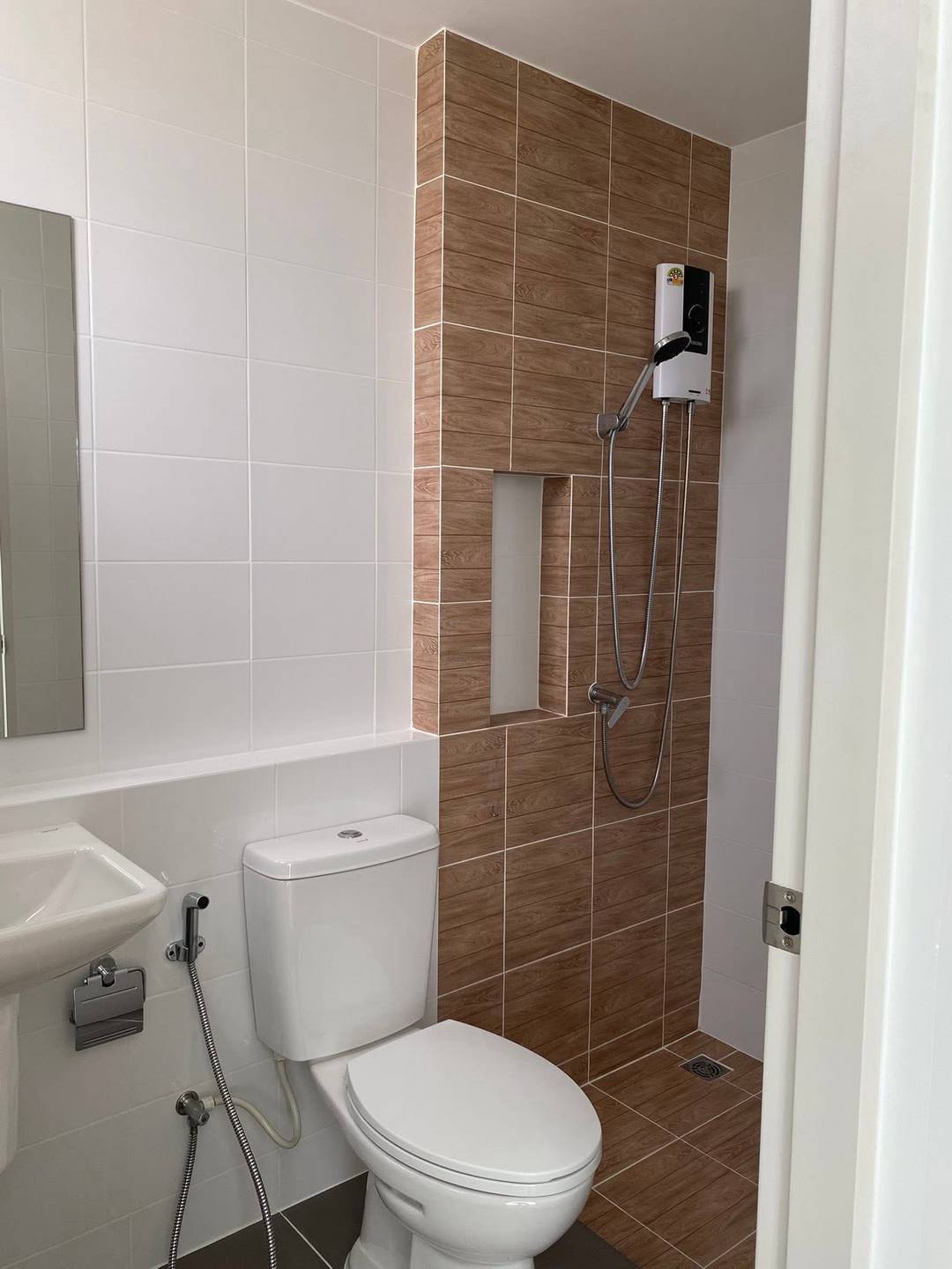 NP297 🏡 For Rent — Townhome/ House  near Mega Bangna
