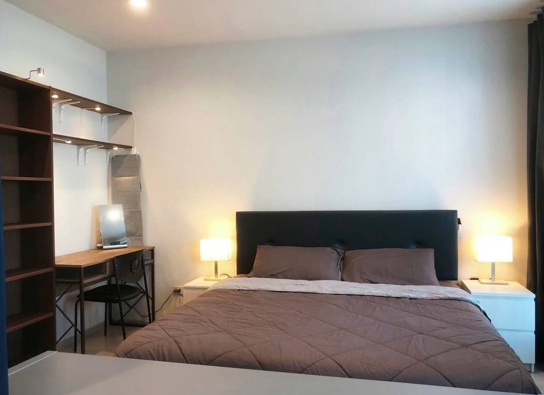 NP306 🏡 For Rent — Townhome for Sale & Rent at Indy 3 Bangna Km.7