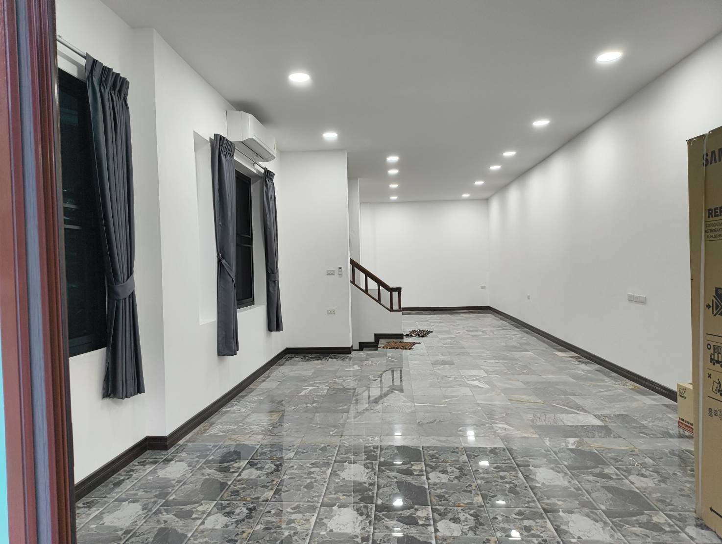 MH113 🏡 For Rent — Home Office near the MRT Yellow Line, Srinakarin