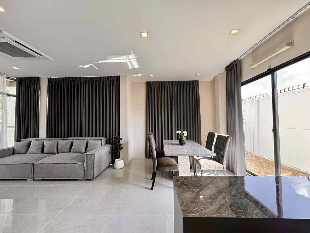 NP312 🏡 For Rent — House for Rent at Bangkok Boulevard Bangna KM.5