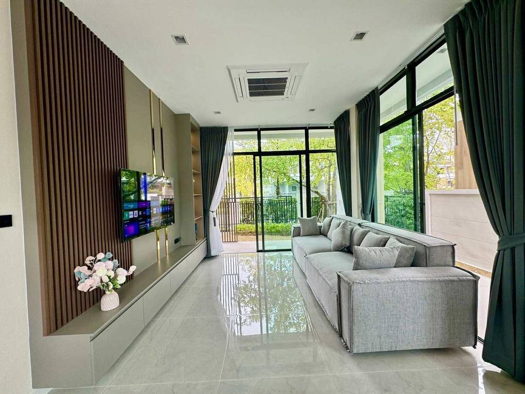 NP312 🏡 For Rent — House for Rent at Bangkok Boulevard Bangna KM.5